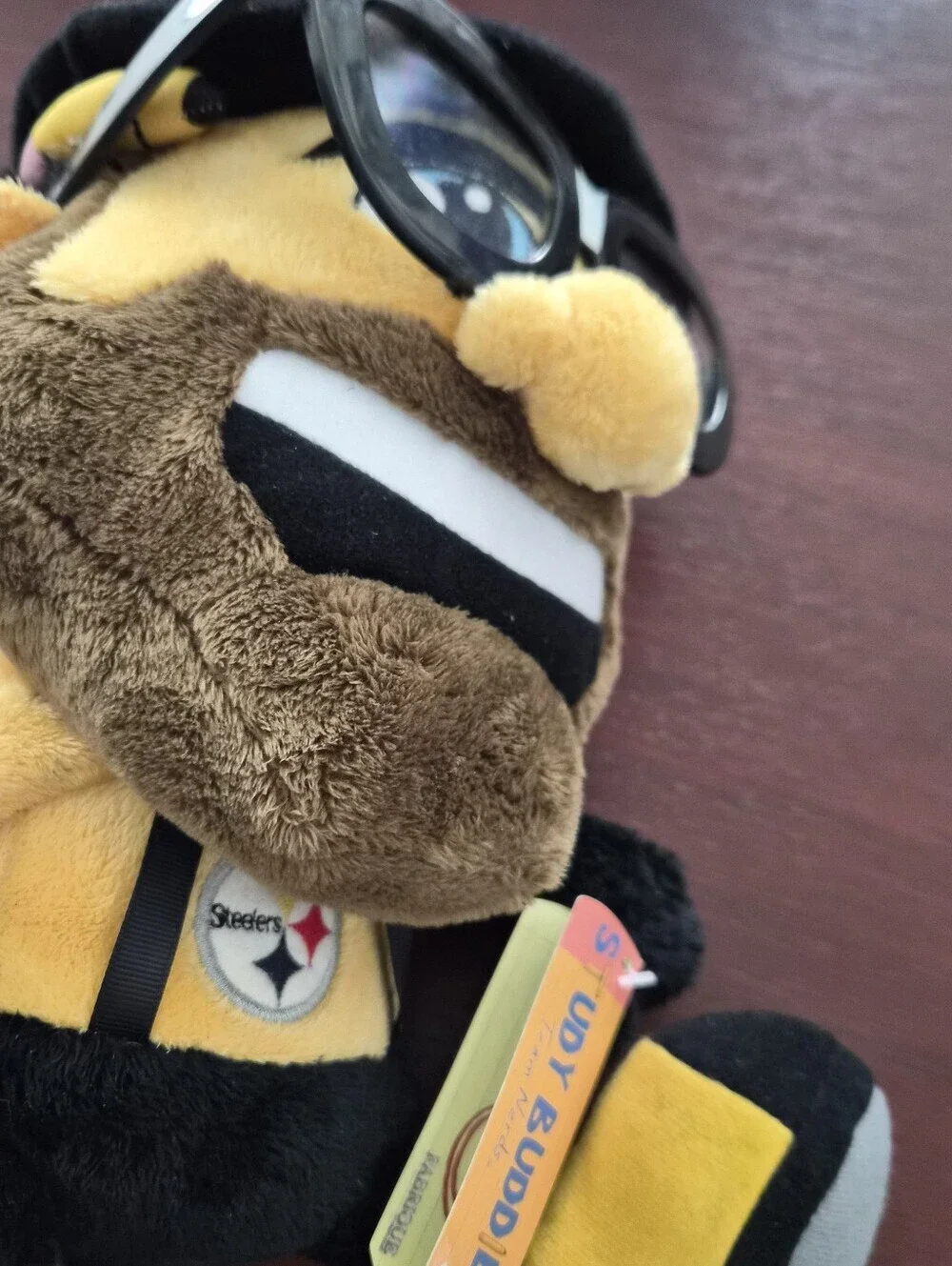 Pittsburgh Steelers Wall Decor & Refrigerator Magnet Set, stuffed animal NFL